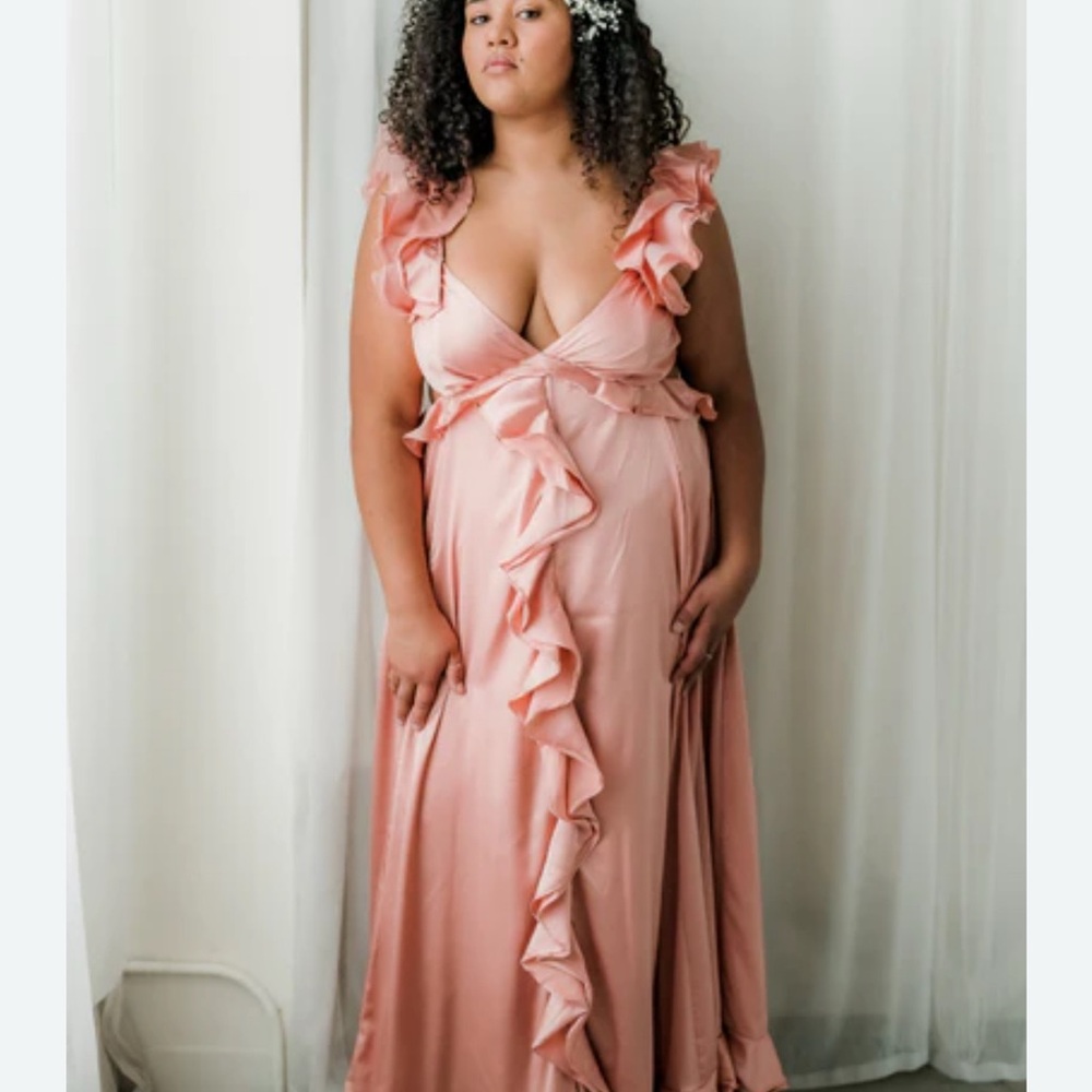Elegant Pink Ruffle Maxi Dress